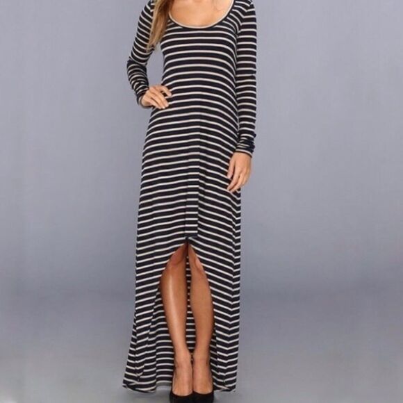 BCBGMaxAzria Long Sleeve Ribbed Maxi Dress Striped Hi Low Scoop Neck Navy Tan XS - Picture 1 of 10